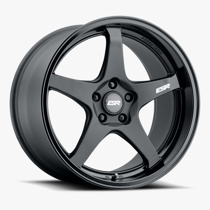 ESR AP5 18-Inch Matte Black